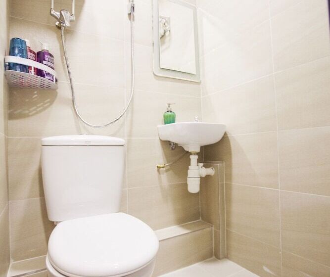 پانسیون Hostel Tst