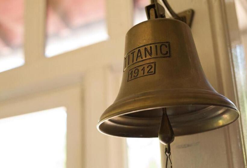 بنسيون Le Monde De Charlie