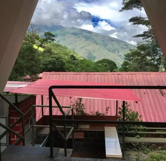 ペンション Madera Verde Ecolodge
