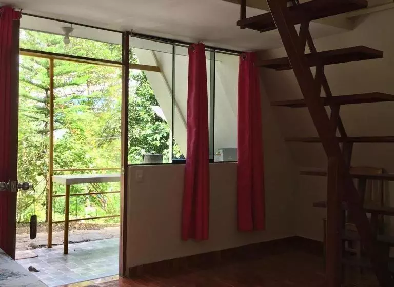 ペンション Madera Verde Ecolodge
