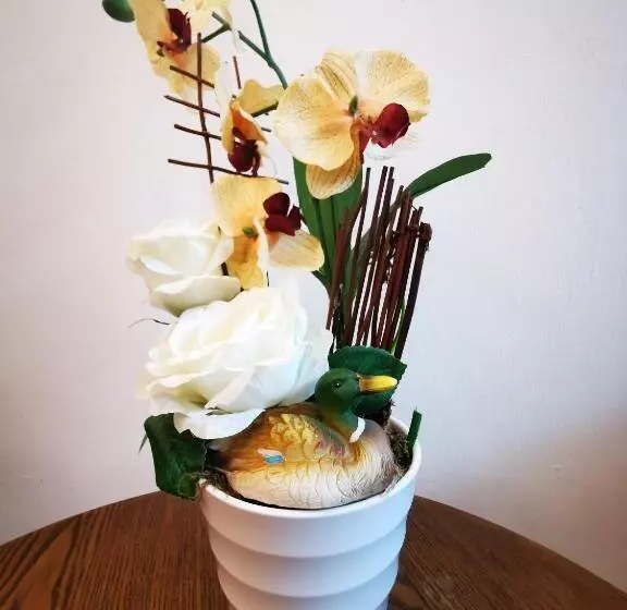 Majatalo Secret Garden Warni Villa