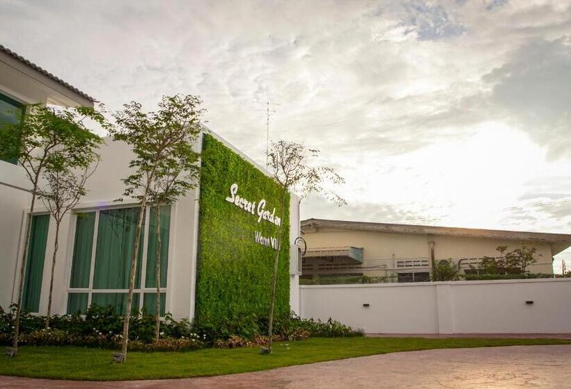 Pansiyon Secret Garden Warni Villa