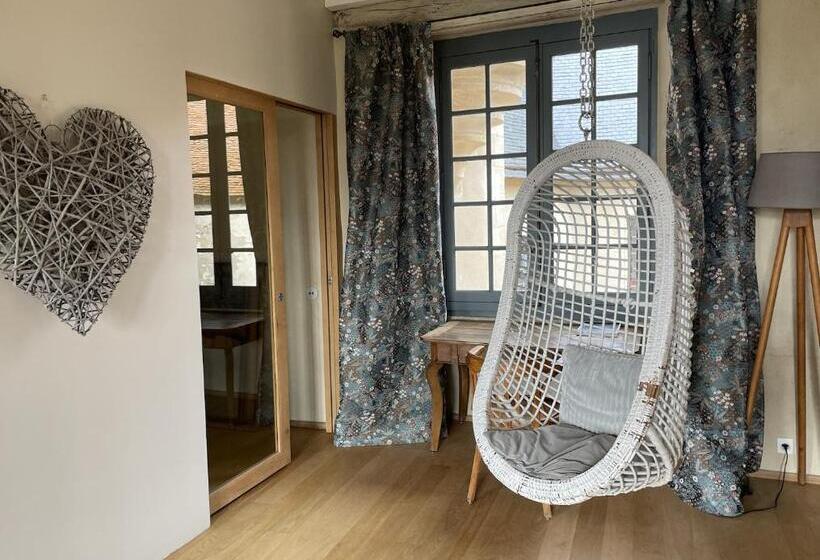 ベッドアンドブレックファースト Chambre D Hôte, Château De Meauce Louise Et Marie