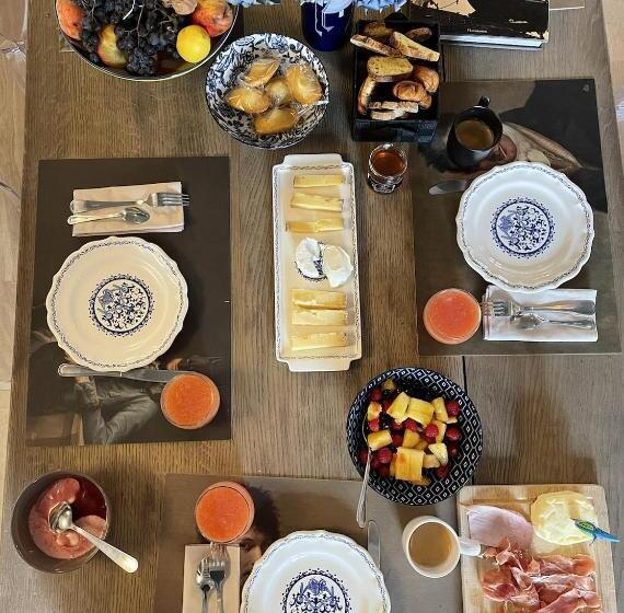 ベッドアンドブレックファースト Chambre D Hôte, Château De Meauce Louise Et Marie