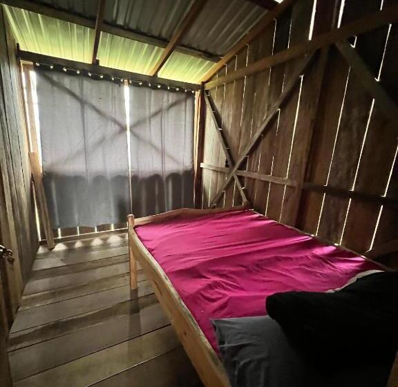 ベッドアンドブレックファースト Finca Del Cielo