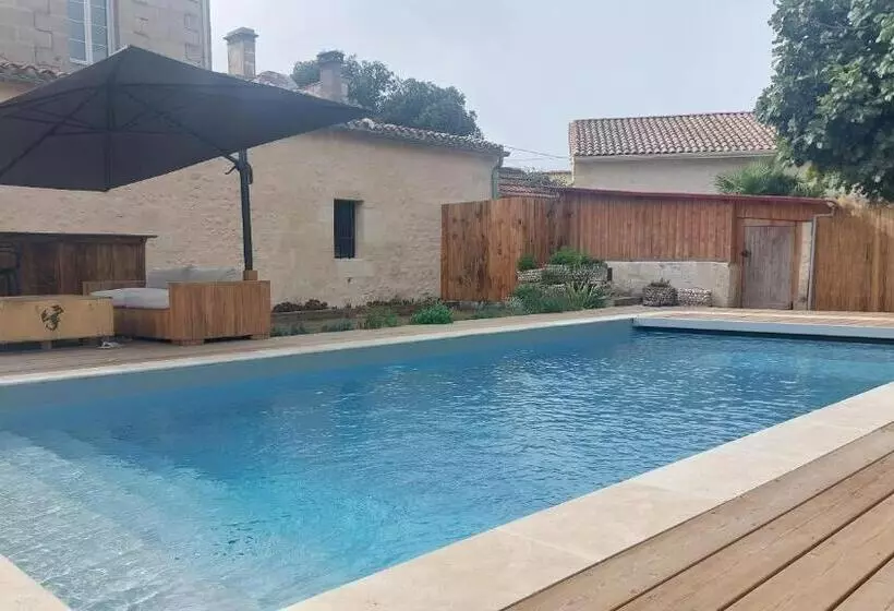 Aamiaismajoitus (B&B) Le Jardin De Gassiot