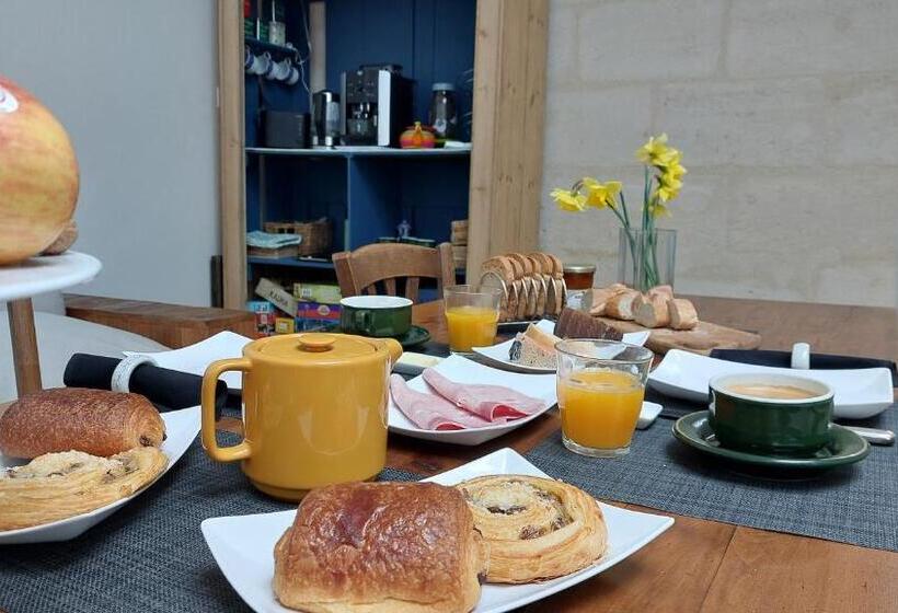 민박 Le Jardin De Gassiot