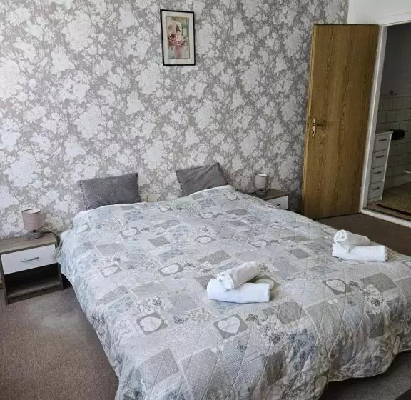 ベッドアンドブレックファースト Zimmervermietung Freiberg Zentrum