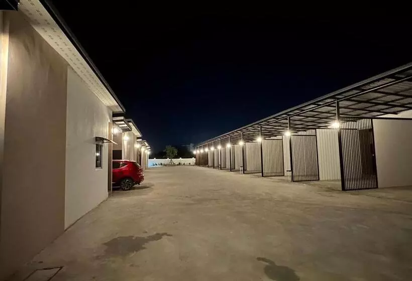 ホテル 24 Sleep Resort Khlong Luang Hospital