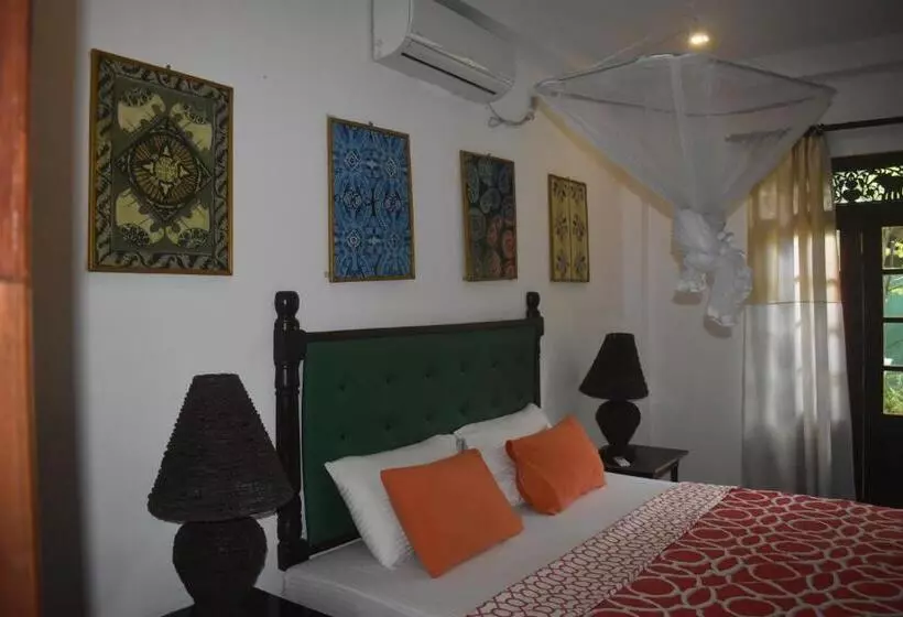 Hotelli Andy Homestay Units