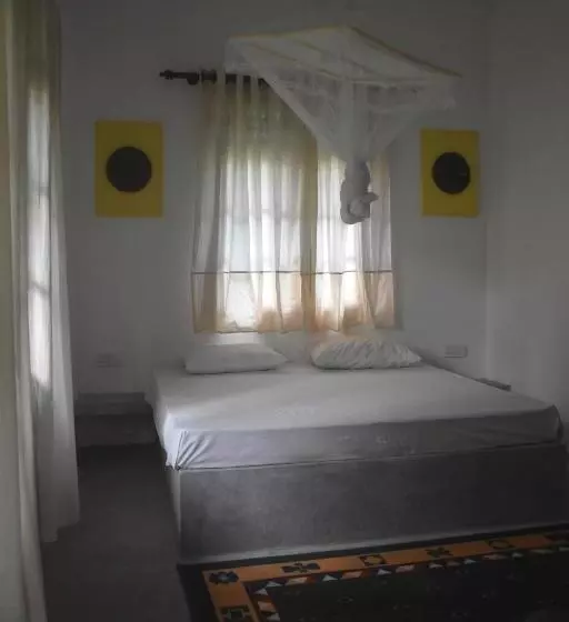 Hotelli Andy Homestay Units