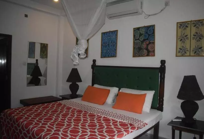 Hotelli Andy Homestay Units