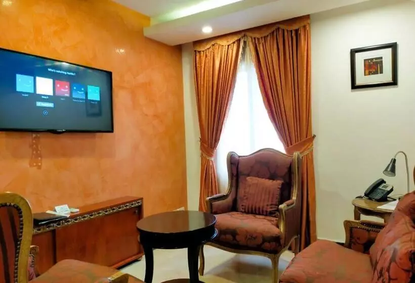 هتل Catherin Villa