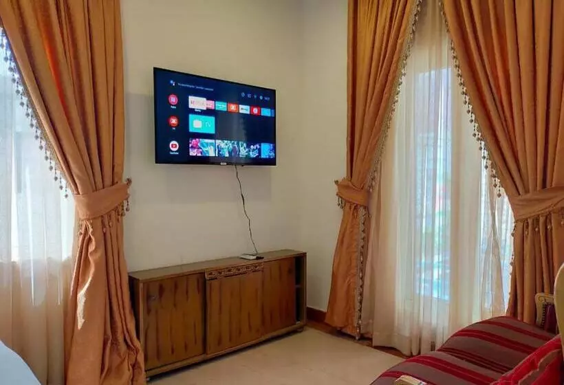 هتل Catherin Villa