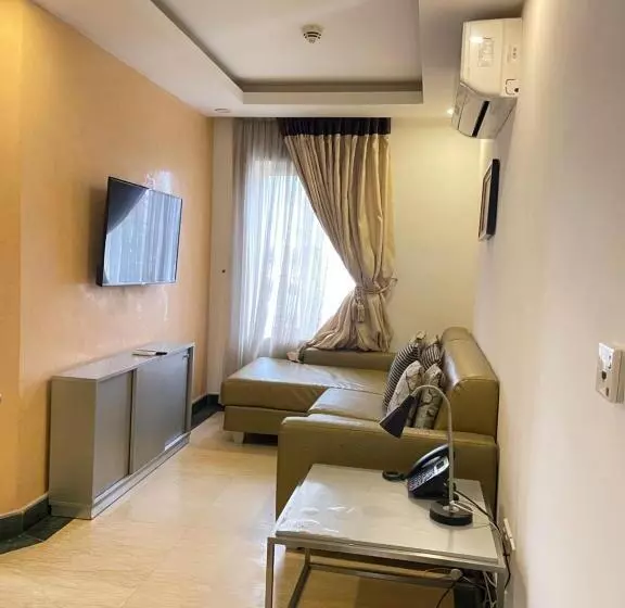 هتل Catherin Villa