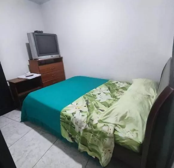 ホテル El Scape