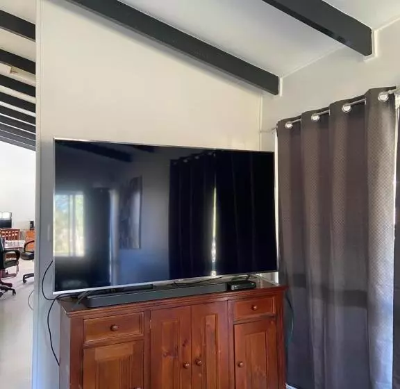 ホテル Jabiru  Wetland Farmstay