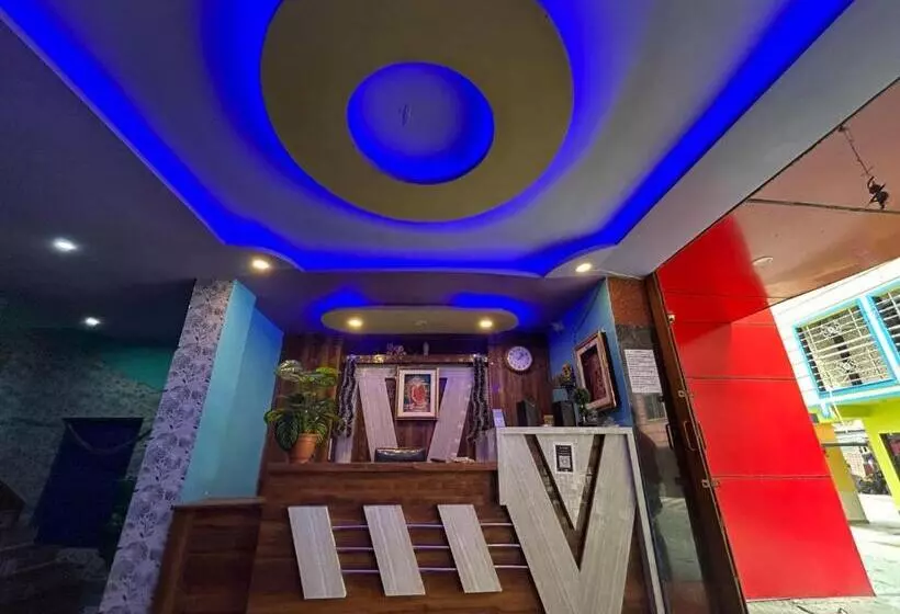 هتل New Nayantara Lodge