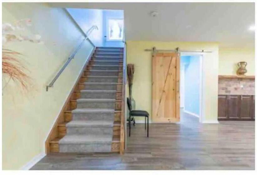 호텔 Riverfront Suites, Quinte, On