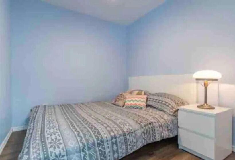 호텔 Riverfront Suites, Quinte, On