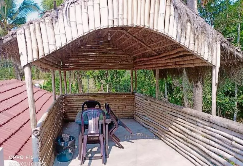 ホテル Streaming Valley Independent Coffee Estate Stay