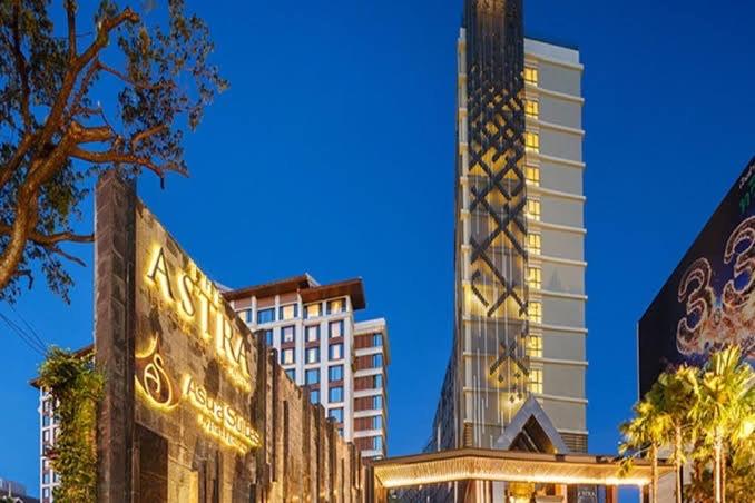 Отель The Astra Bee Friend