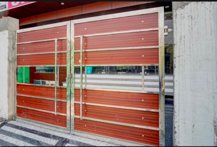 Hotel The Simran Suites