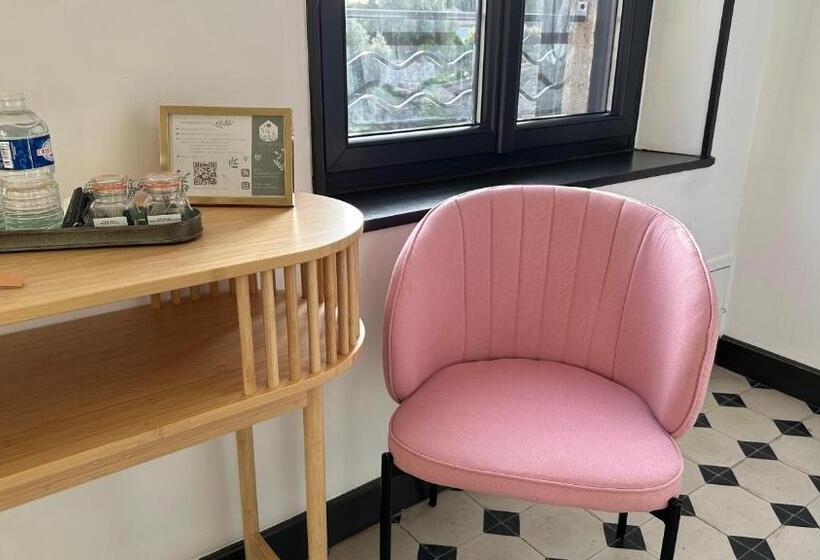 펜션 Chambre Pivoine Au Domaine De L Aven