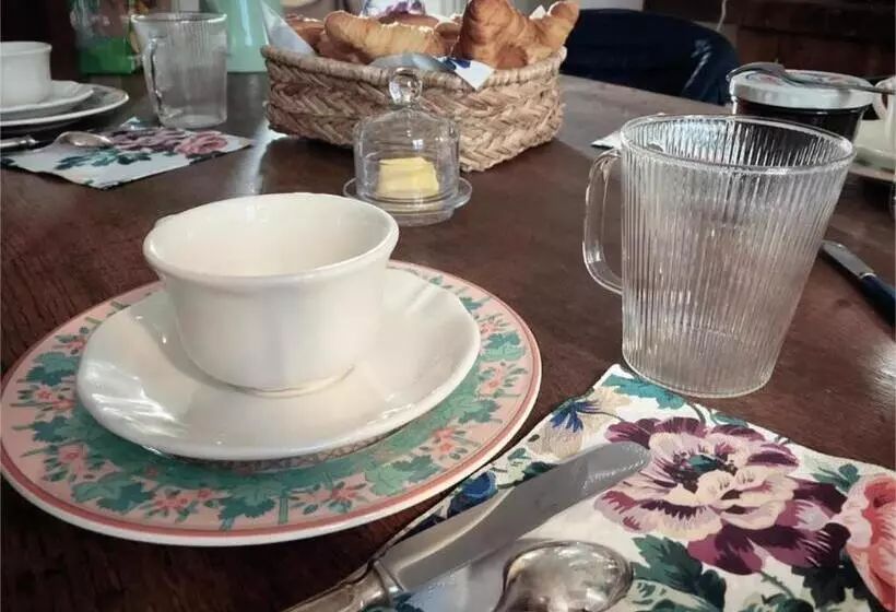 ペンション Le Couvent Des Ecrevisses