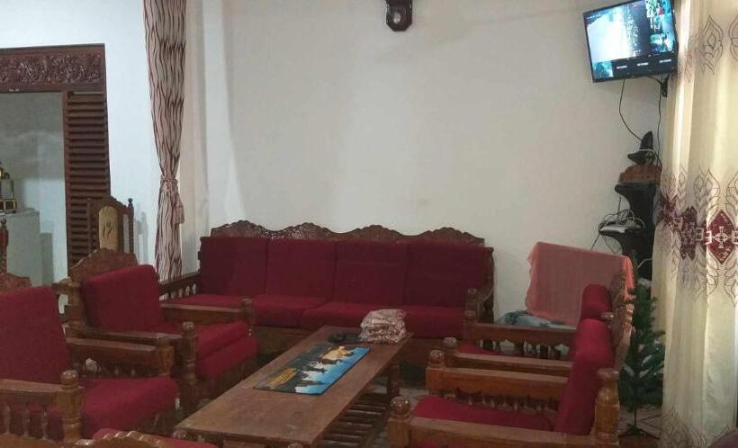 بنسيون Villa Ocean Breeze