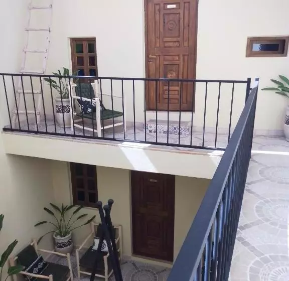 Riad Bouganville Bleu