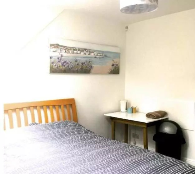 Retkeilymaja Tolcarne Guest House