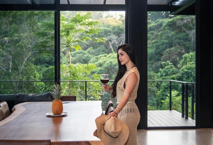 住宿加早餐  Odyssey Boutique