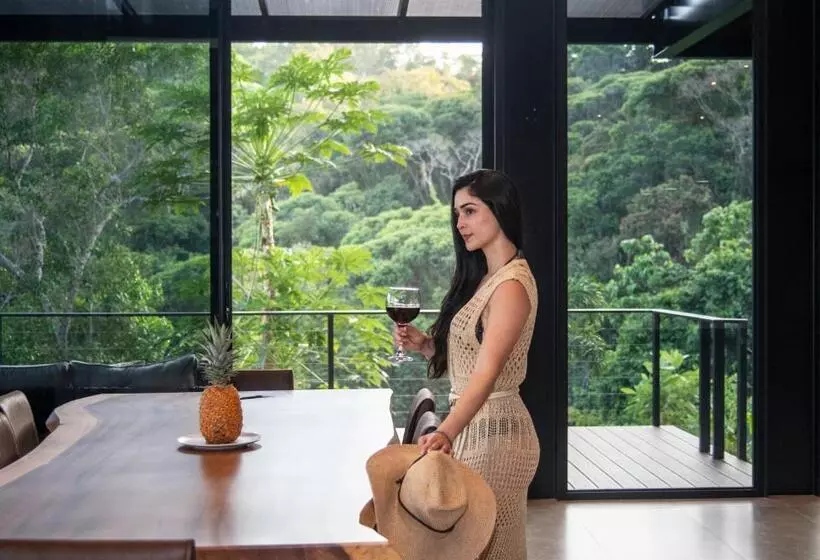 Aamiaismajoitus (B&B) Odyssey Boutique