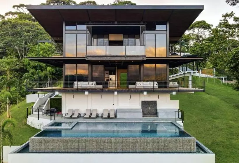 Aamiaismajoitus (B&B) Odyssey Boutique