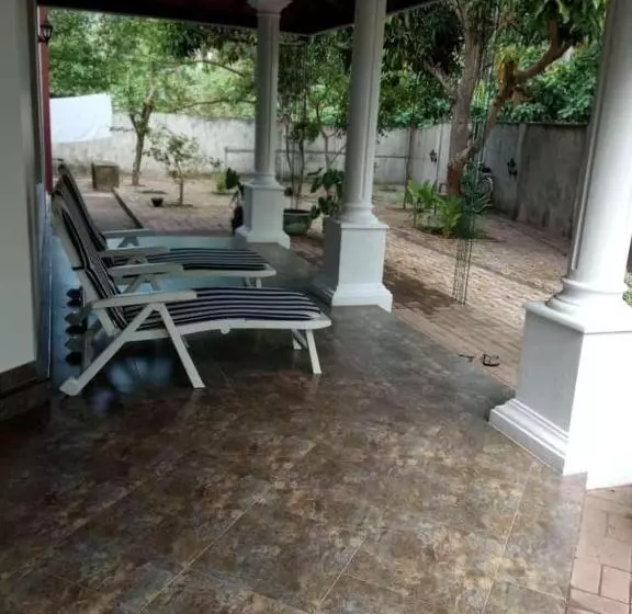 ベッドアンドブレックファースト Marigold Apart Hotel Negombo