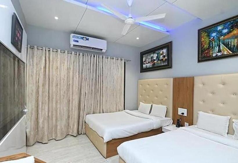 Fabhotel Prime Maya Palace