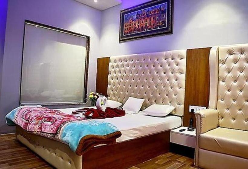 Fabhotel Prime Maya Palace