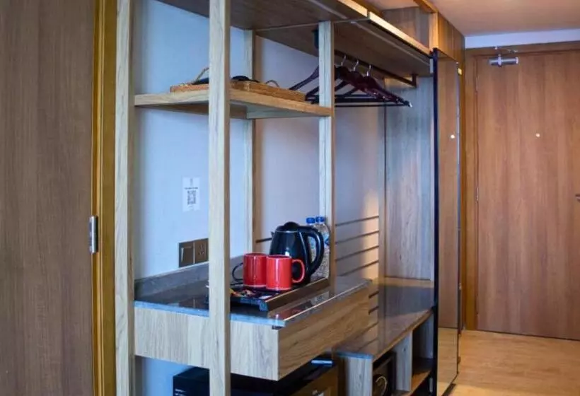 ホテル Arjuna Suite And Apartment Sea View Ne45