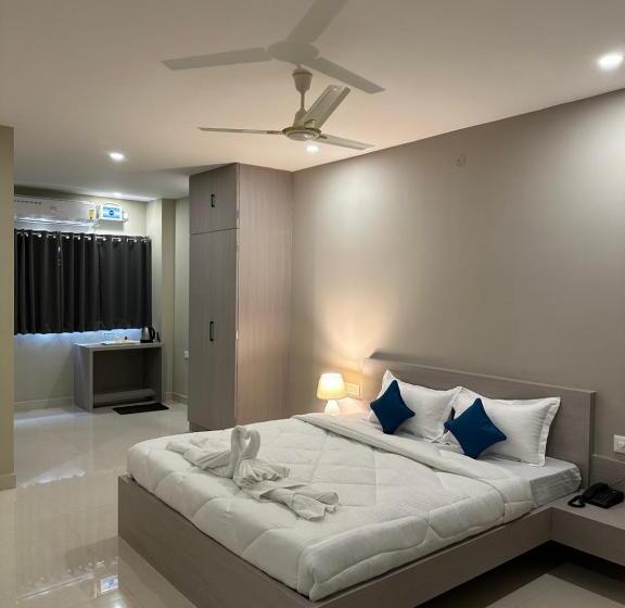 هتل Super Collection O Isbt Formerly Cloud Stay Guwahati