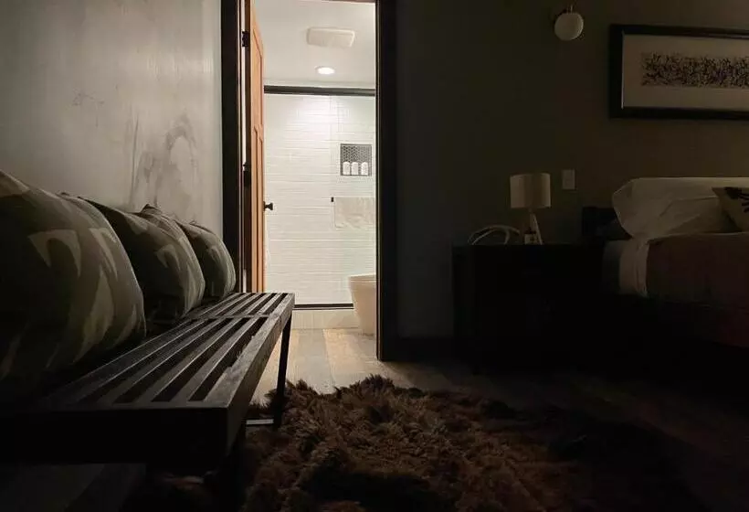 ホテル Elesel Lodge