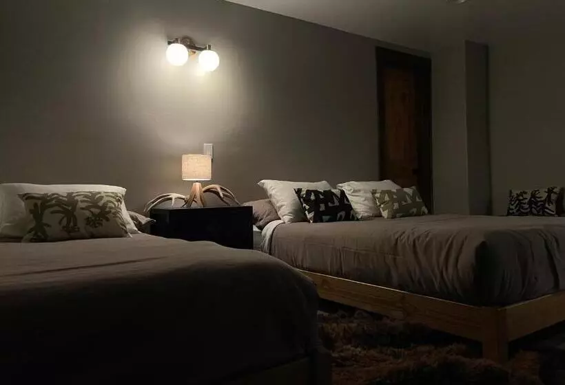 ホテル Elesel Lodge