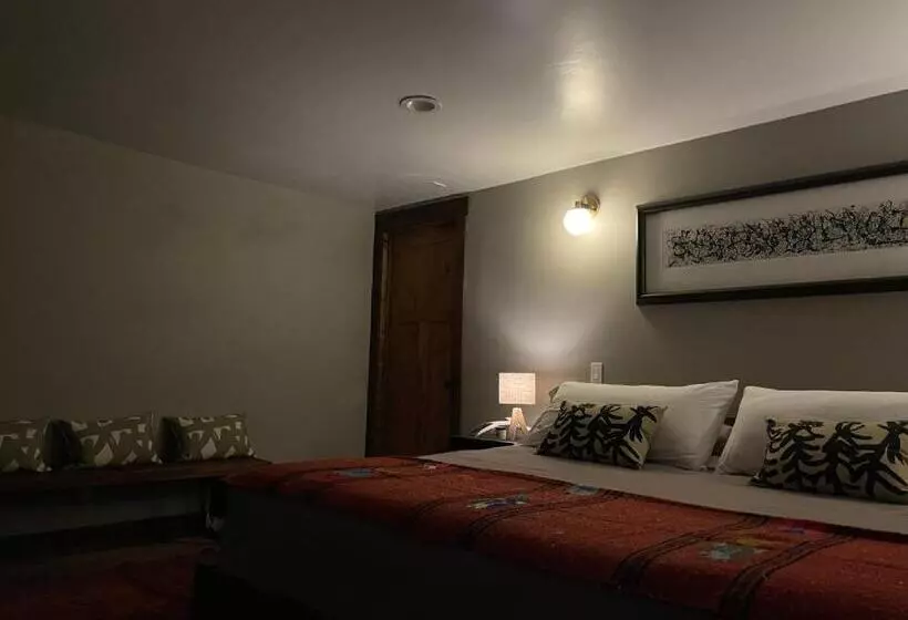 ホテル Elesel Lodge