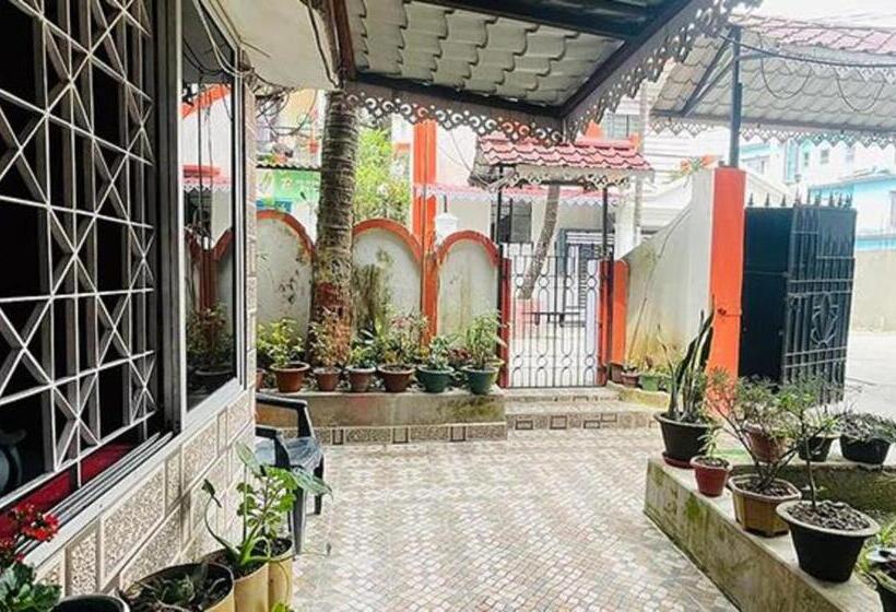 酒店 Prince Lodge And Banquet