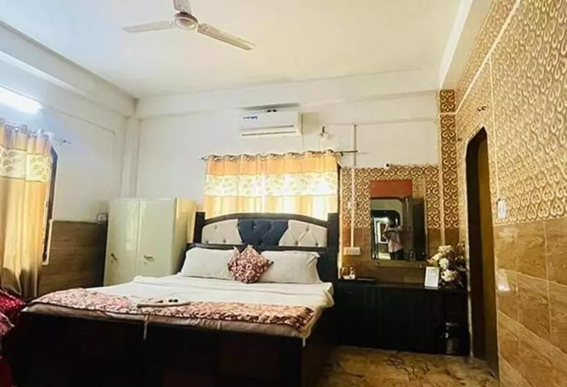 Hotelli Prince Lodge And Banquet