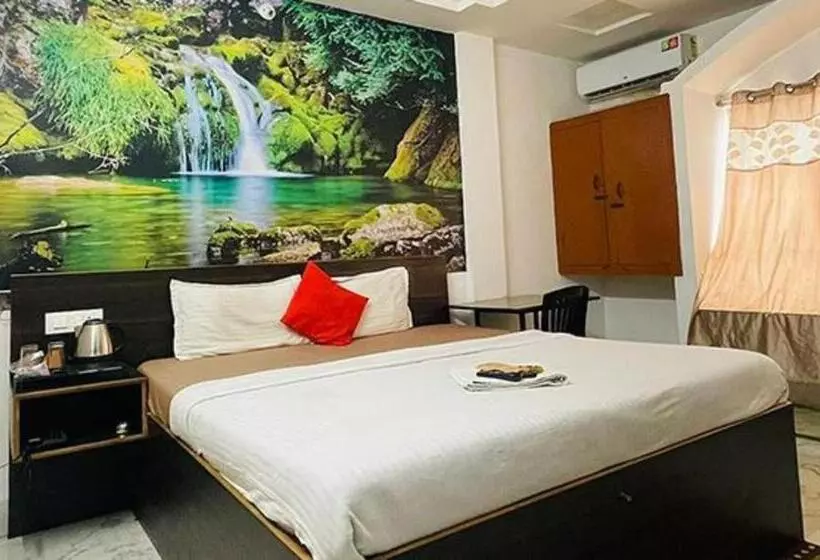 Hotelli Prince Lodge And Banquet