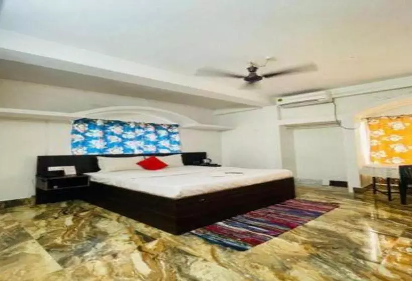 Hotelli Prince Lodge And Banquet