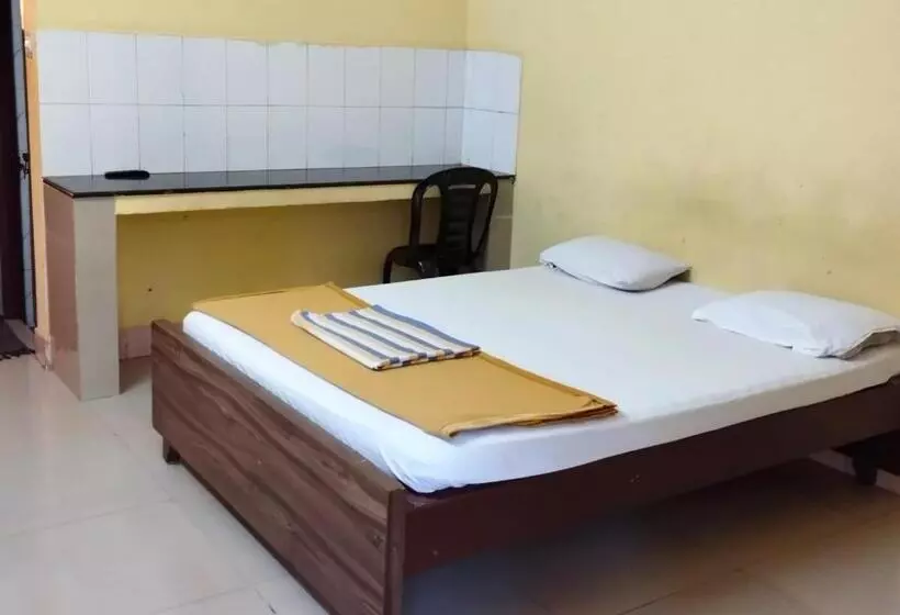 Hotelli Shri Matha Chathra Residency