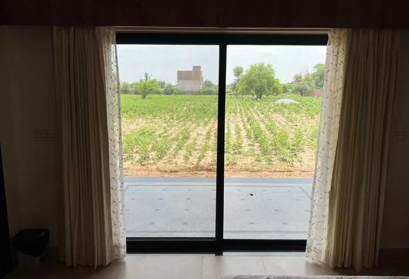 ホテル Zoya’s Farm   Homestay Close To Nature