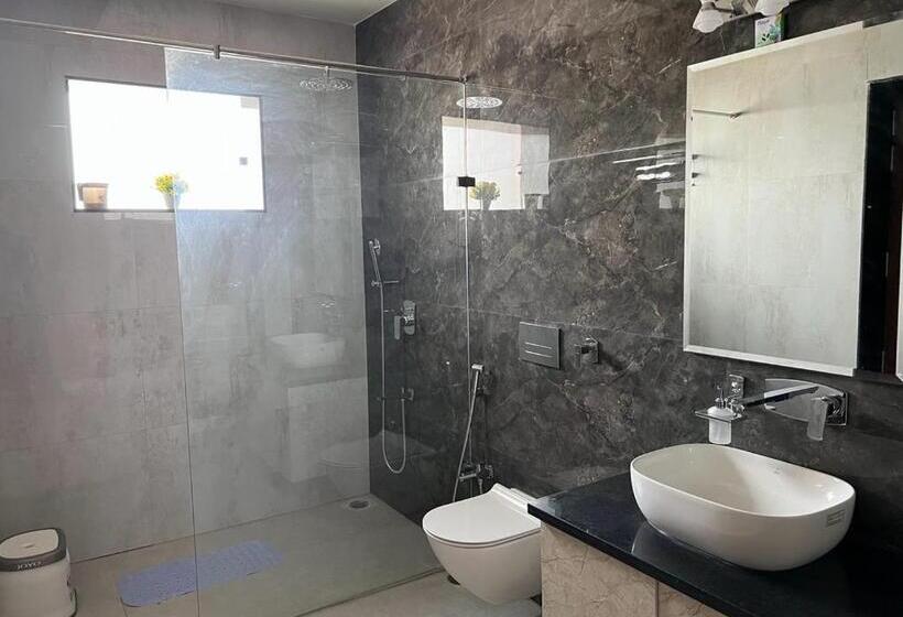 Hotelli Zoya’s Farm   Homestay Close To Nature